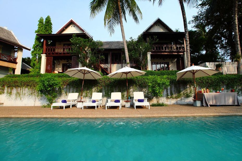 Laos - Luang Prabang - Burasari Heritage Hotel - zwembad - foto: Burasari Heritage Hotel